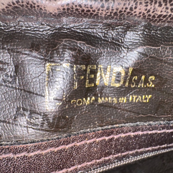 Vintage Fendi Zucca canvas crossbody handbag with straps made in Italy - Picture 3 of 4